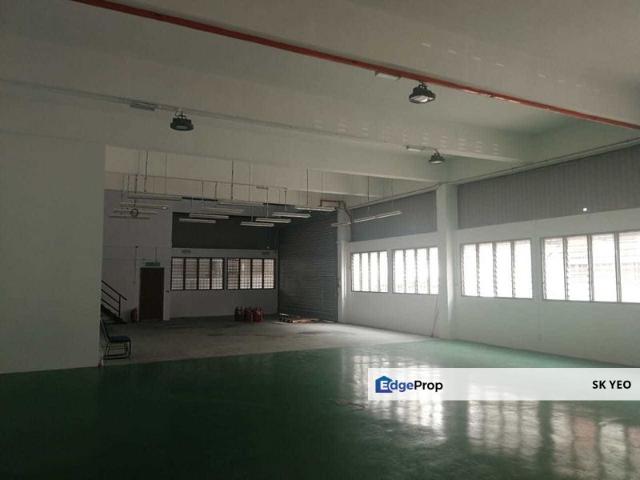 Warehouse for rent in Petaling, Alam Impian