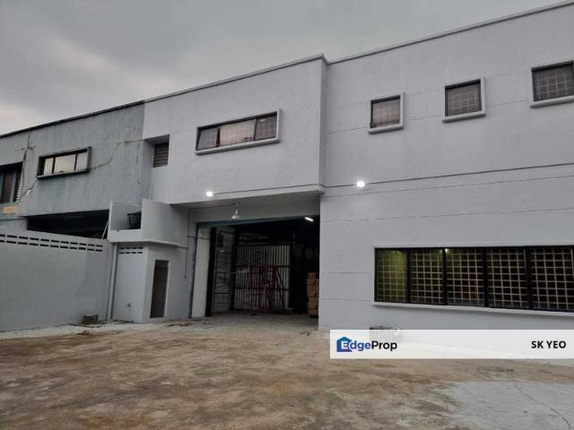 Warehouse for rent in Petaling, Alam Impian