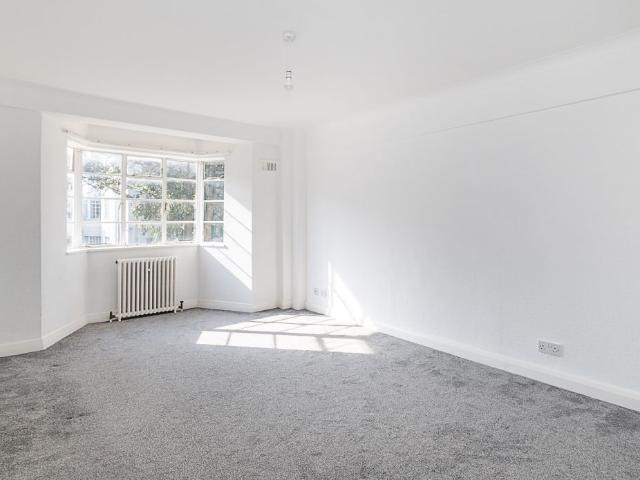Apartment for rent in London Borough of Lambeth, Greater London