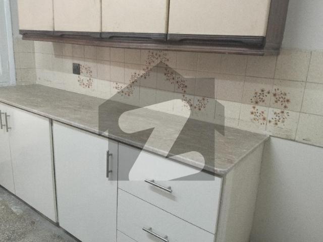 Apartment for rent in Clifton Block 5, کراچی ڈویژن