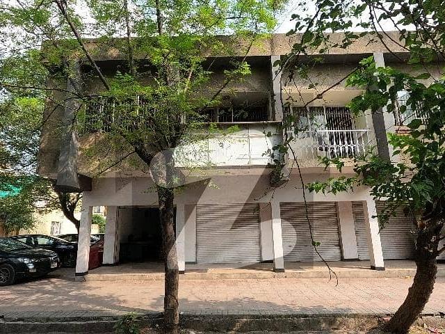 Building for sale in Islamabad