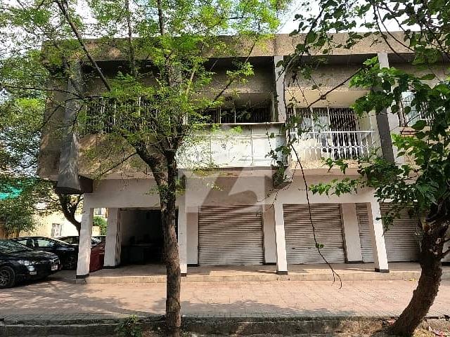 Building for sale in Islamabad