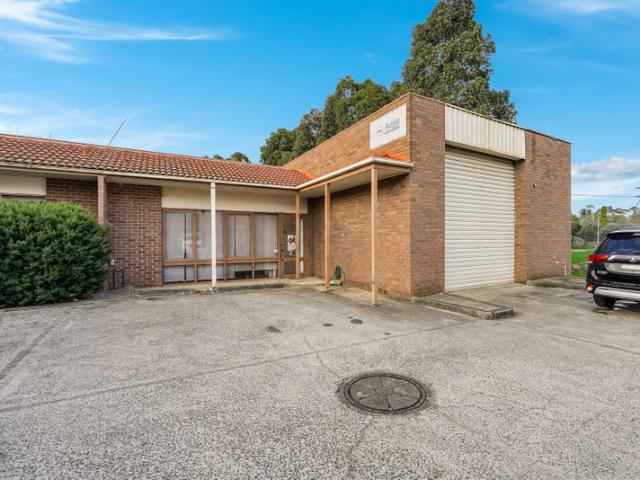 Warehouse for rent in Camerons Creek, Victoria