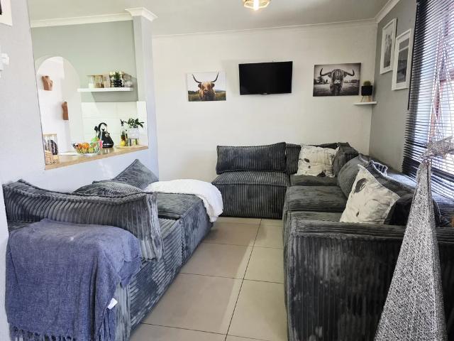 House for sale in Kraaifontein, Western Cape