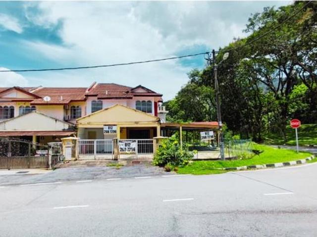Townhouse for sale in Selayang, Selangor