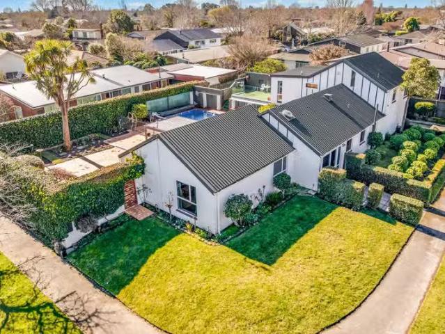 House for rent in Chaslands, Canterbury