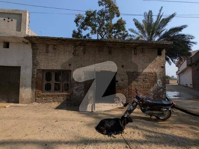 House for sale in Gujrat, Islamabad Capital Territory