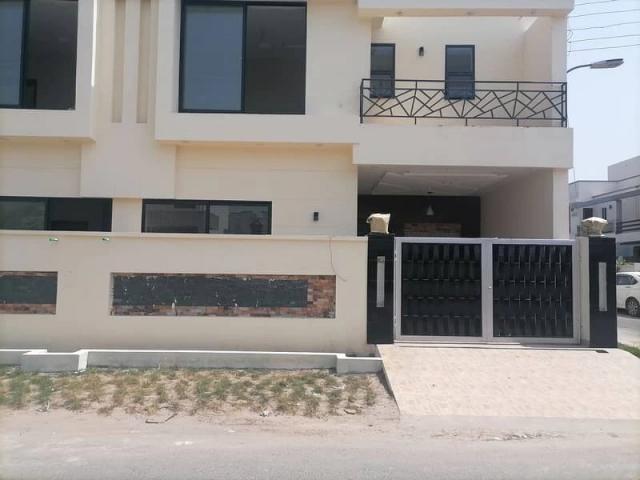 House for sale in Multan, Islamabad Capital Territory