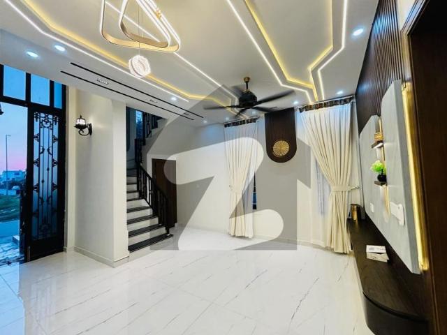 House for sale in تحصیل گوجرانوالہ شہر, گوجرانوالہ ڈویژن