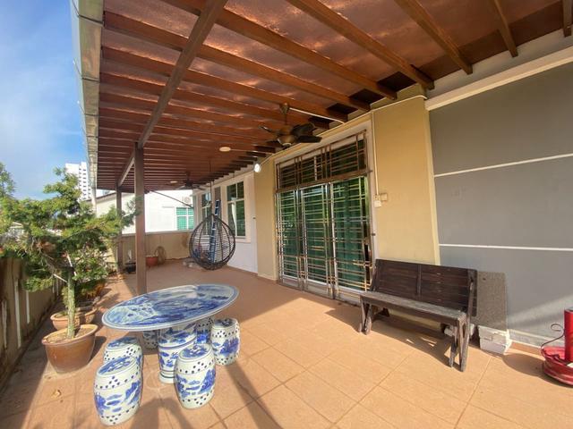 Terraced House for sale in Georgetown, Penang