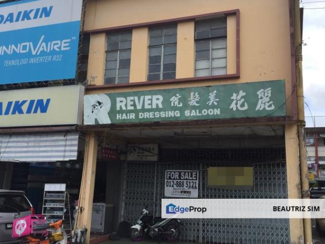 Shop for sale in Kuching