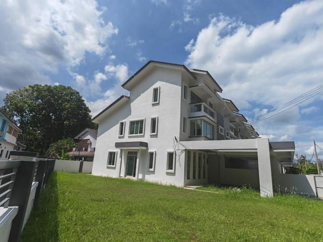 Terraced House for sale in Sendayan Village, Negeri Sembilan