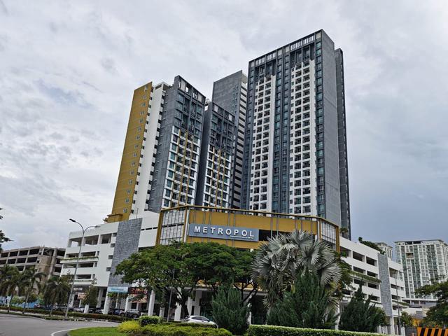 Serviced Residence for sale in Wellesley, Penang