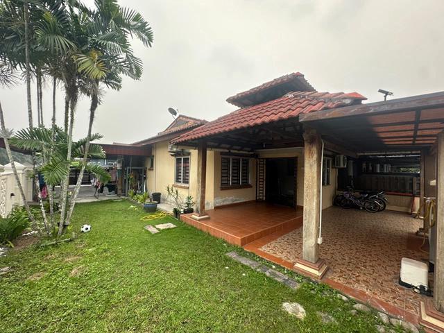 Terraced House for sale in Zon Perindustrian Bebas Telok Panglima Garang, Teluk Panglima Garang