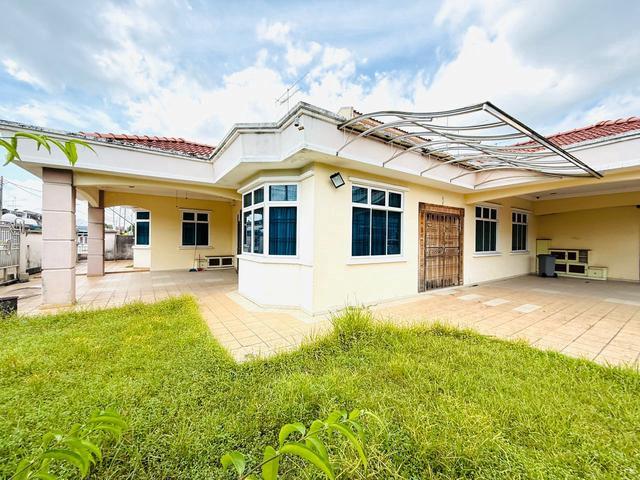 Terraced House for sale in Batu Pahat, Johor