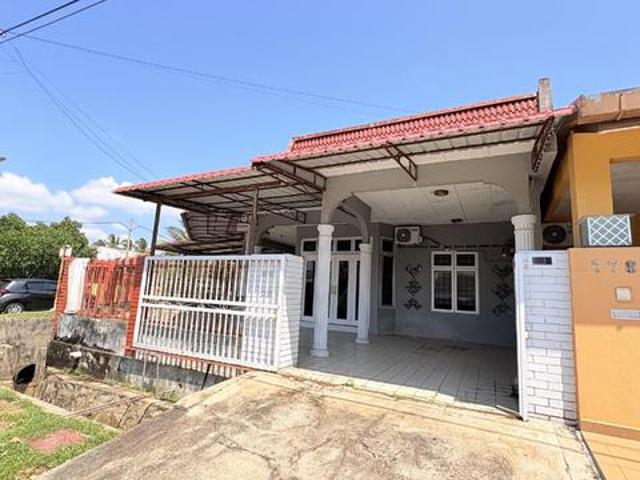 Terraced House for sale in Paroi, Seremban