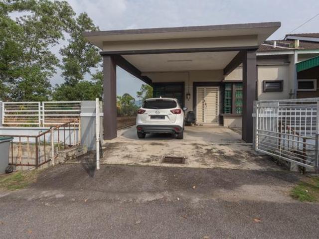 Residential House for sale in Malaka