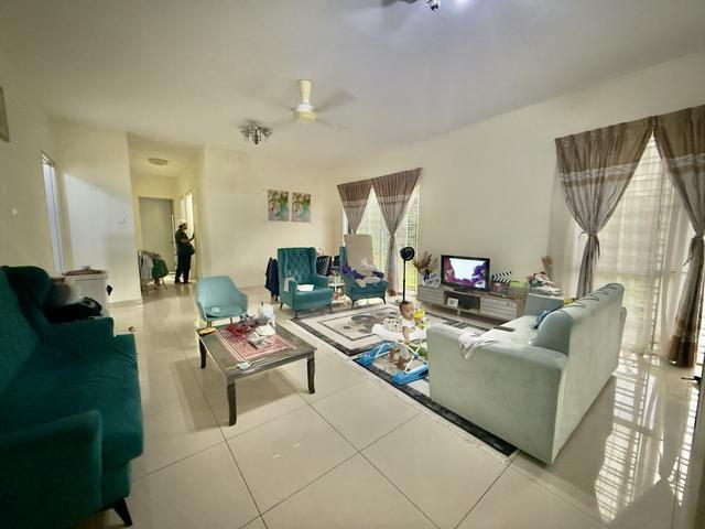 Residential House for sale in Tanjong Sepat, Selangor