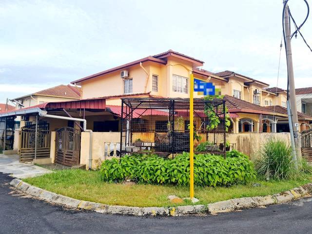 Terraced House for sale in Kuala Selangor, Selangor