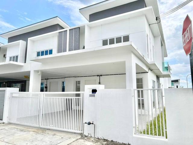 Terraced House for sale in Sendayan Village, Negeri Sembilan
