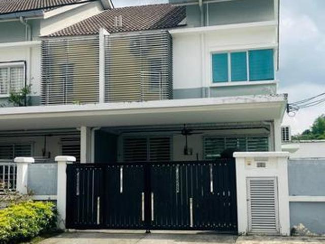 Terraced House for sale in Tanjong Sepat, Selangor