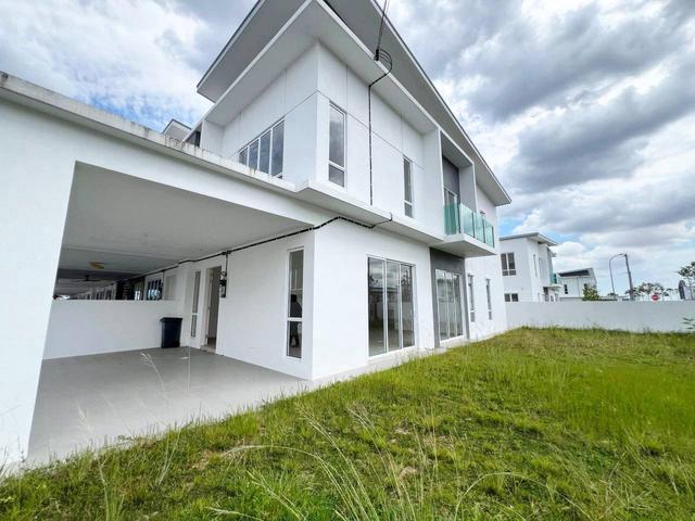 Terraced House for sale in Sendayan Village, Negeri Sembilan