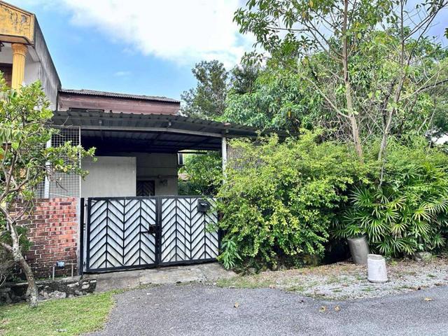 Terraced House for sale in Kuala Lumpur, Country Heights Damansara
