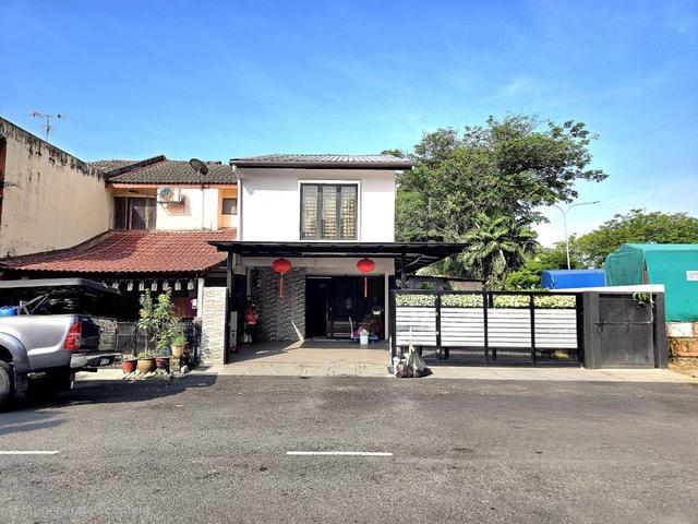 Terraced House for sale in Langat, Selangor