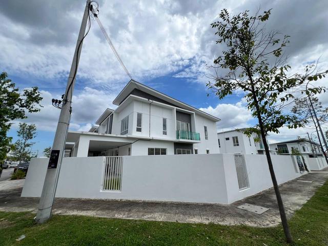 Terraced House for sale in Sendayan Village, Negeri Sembilan