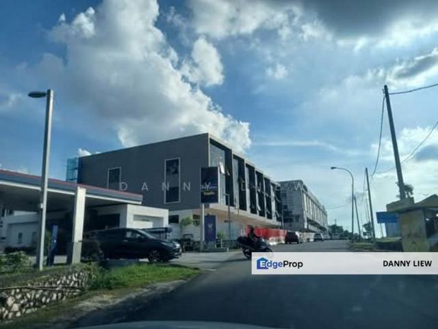 Shop for sale in Petaling, Subang Jaya