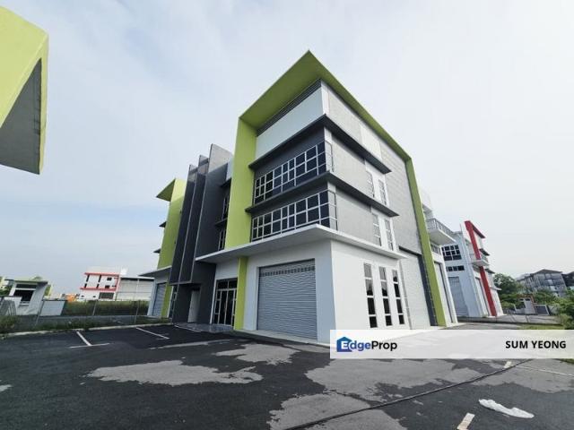 Warehouse for rent in Petaling, Subang Jaya