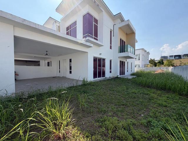 Terraced House for sale in Sendayan Village, Negeri Sembilan