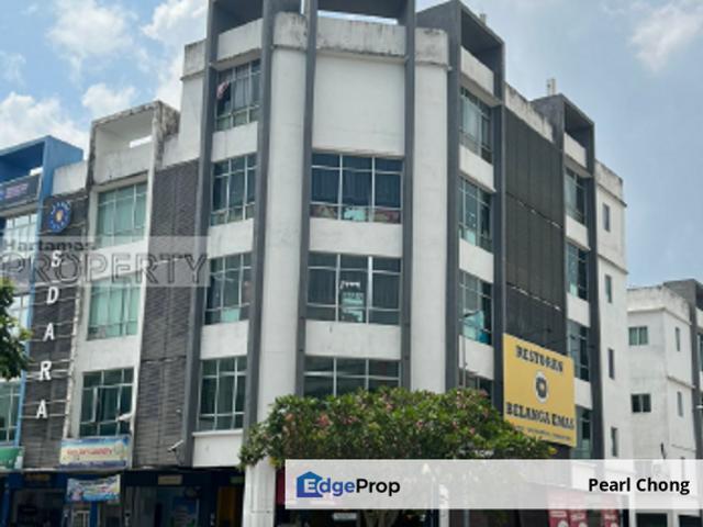 Shop for rent in Kajang, Langat