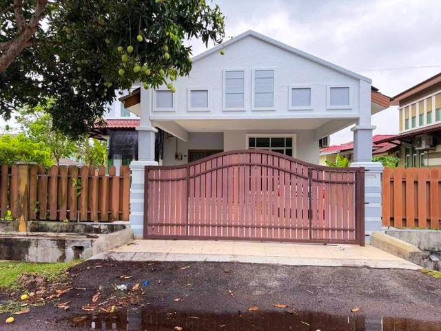 Bungalow for sale in Krubong