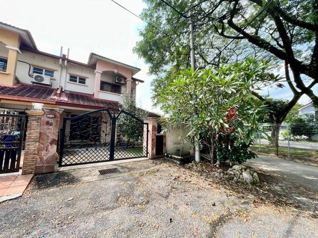 Terraced House for sale in Petaling, Subang Jaya