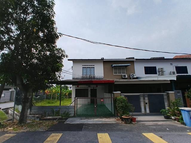Terraced House for sale in Banting, Selangor