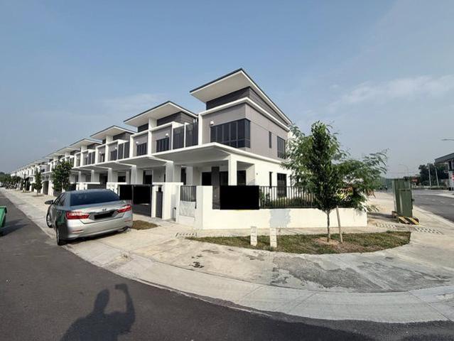 Terraced House for sale in Alam Impian, Selangor