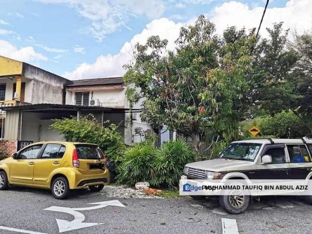 House for sale in Country Heights Damansara, Kuala Lumpur