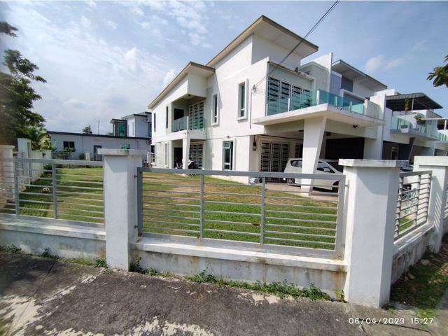 Terraced House for sale in Sendayan Village, Negeri Sembilan