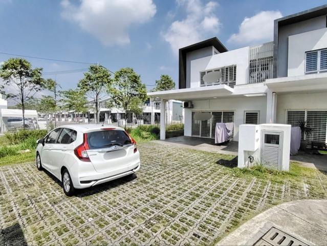 Terraced House for sale in Tanjong Sepat, Selangor