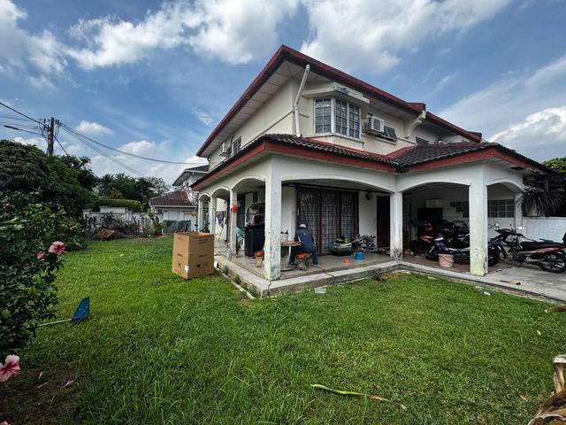 Terraced House for sale