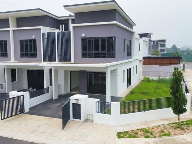 Terraced House for sale in Seksyen 35, Shah Alam