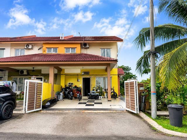 Terraced House for sale in Tanjong Sepat, Selangor