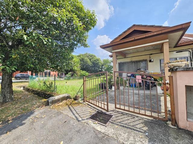 Terraced House for sale in Petaling, Subang Jaya
