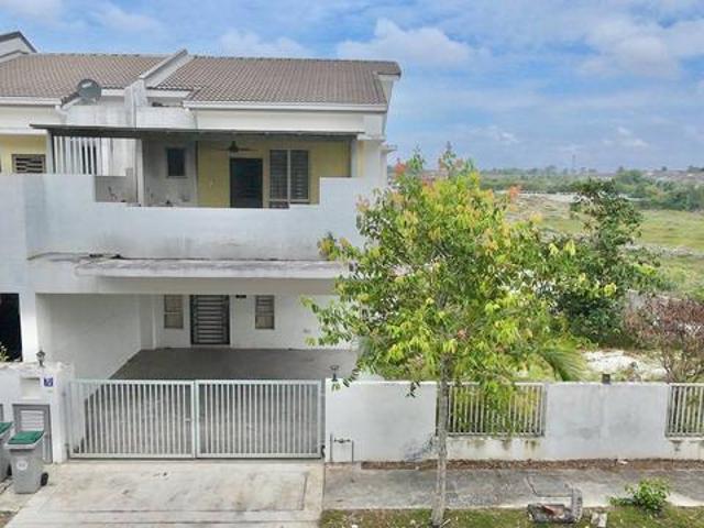 Terraced House for sale in Sendayan Village, Negeri Sembilan