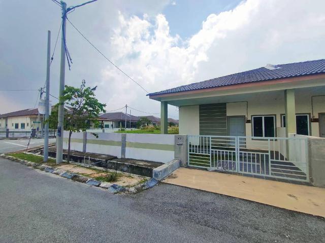 Residential House for sale in Sitiawan, Manjung