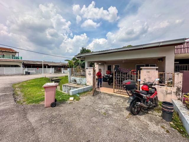 Terraced House for sale in Petaling, Damansara Damai