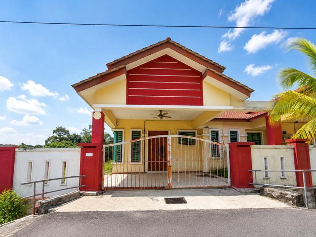 Residential House for sale in Telok Mas, Malaka