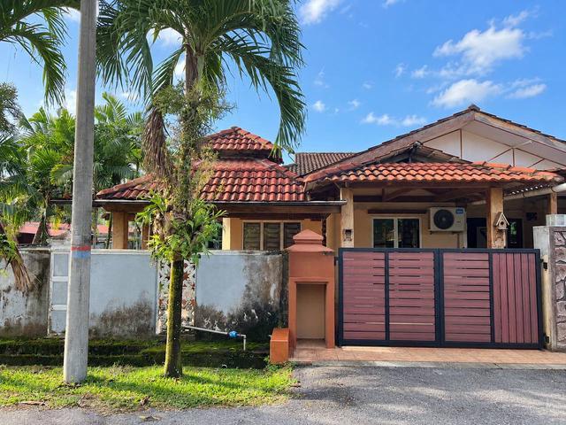 Terraced House for sale in Zon Perindustrian Bebas Telok Panglima Garang, Teluk Panglima Garang