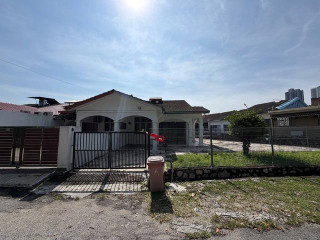 Terraced House for sale in Petaling, Damansara Damai